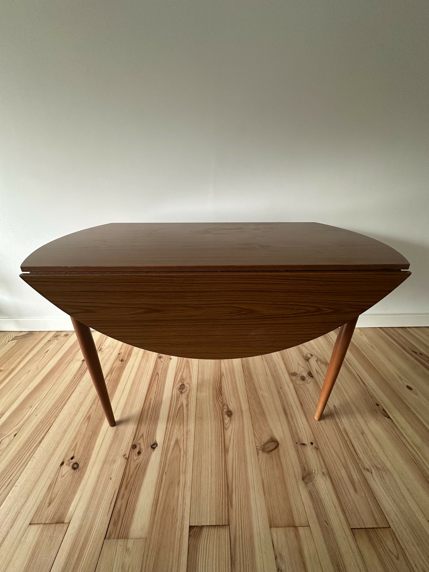 Schreiber Mid Century Drop Leaf Dining Table Vintage