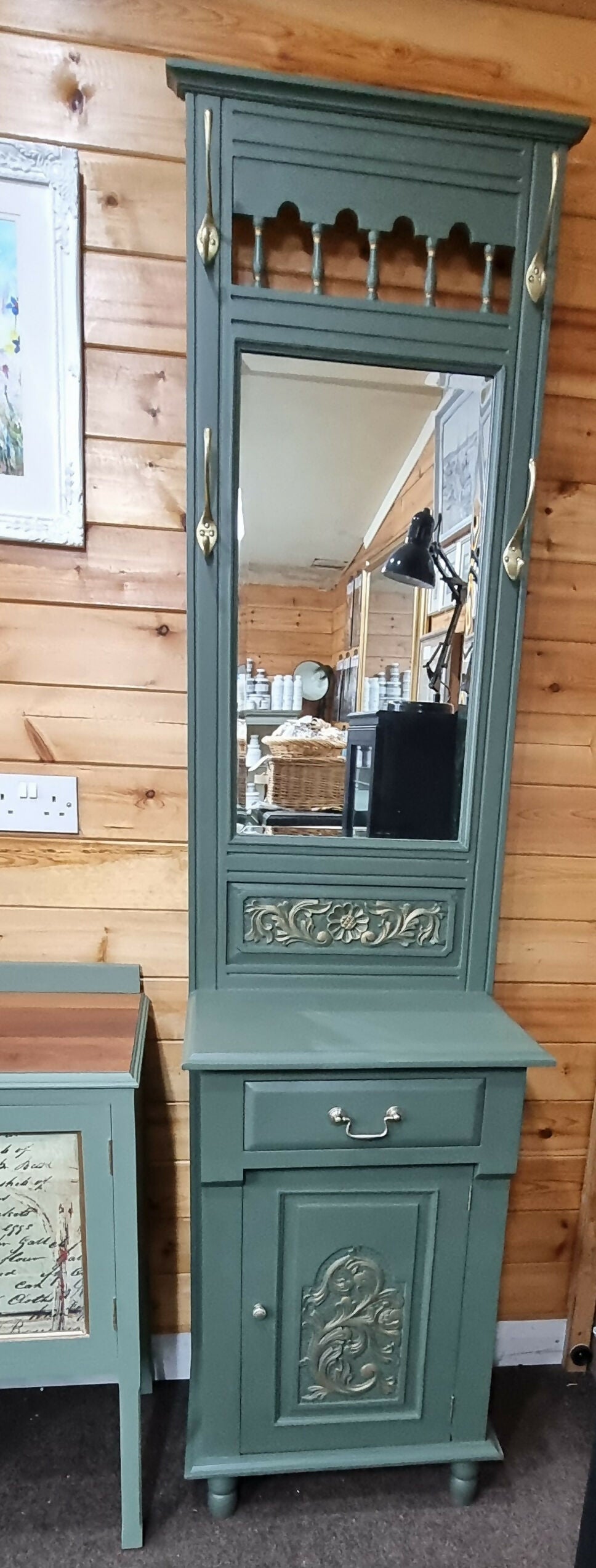 Restyled Vintage Hallstand