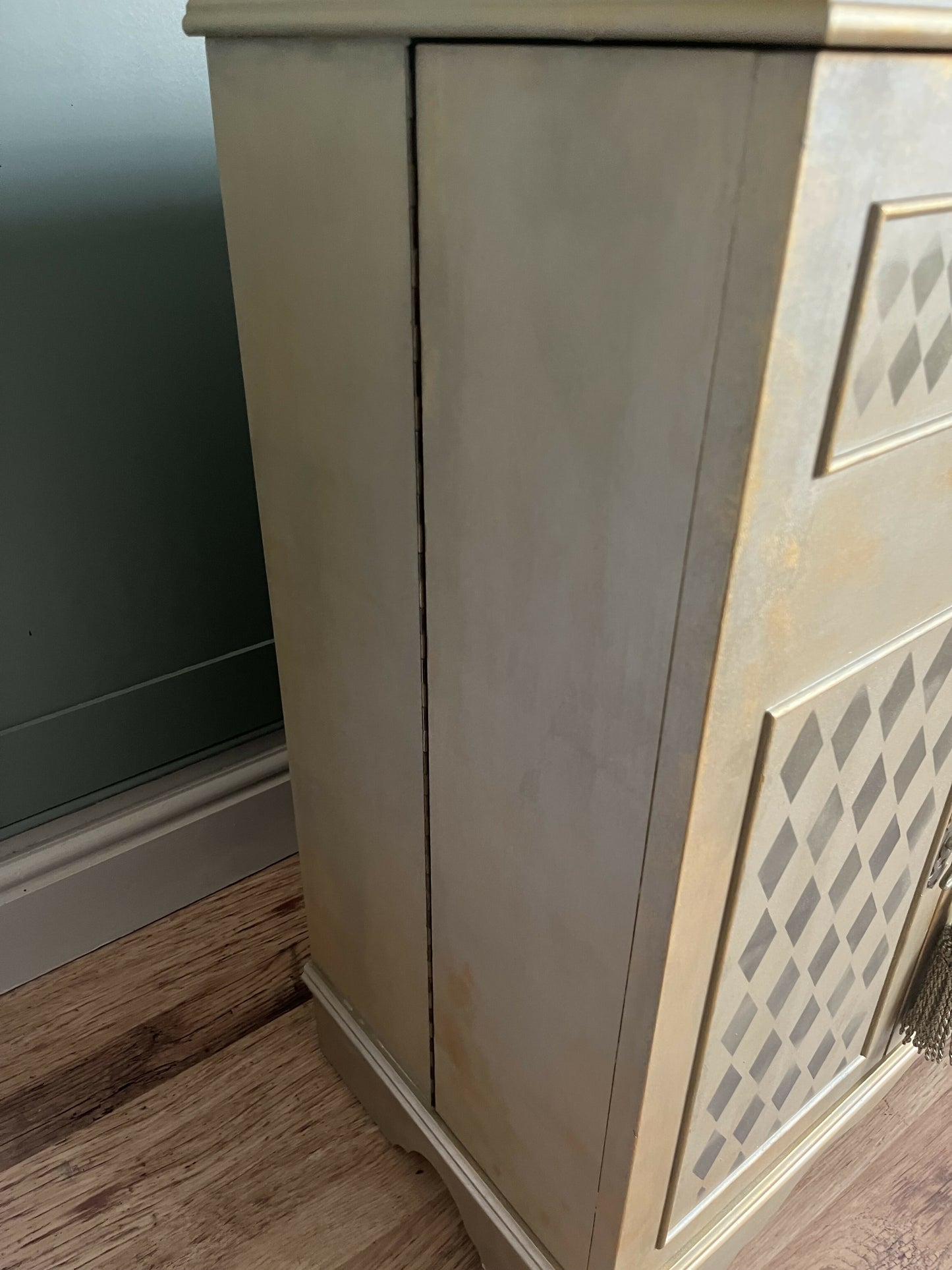 Aged Gold Drinks Cabinet