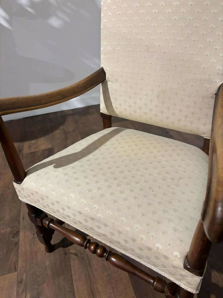 Early 20th Century Oak Framed Hump Back Side Chair