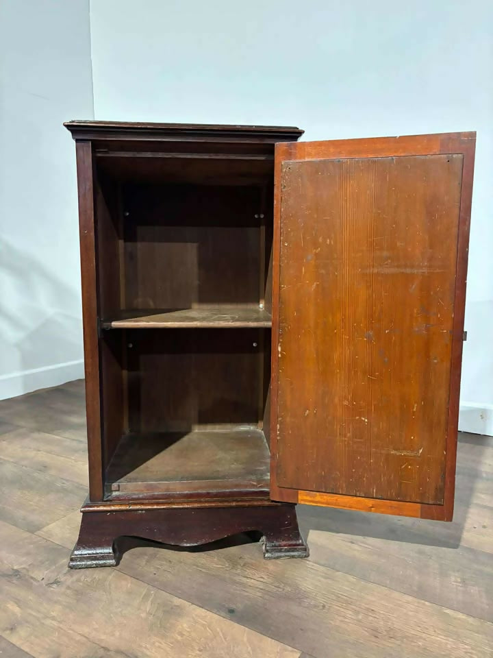 Edwardian Mahogany Bedside Cabinet c.1905