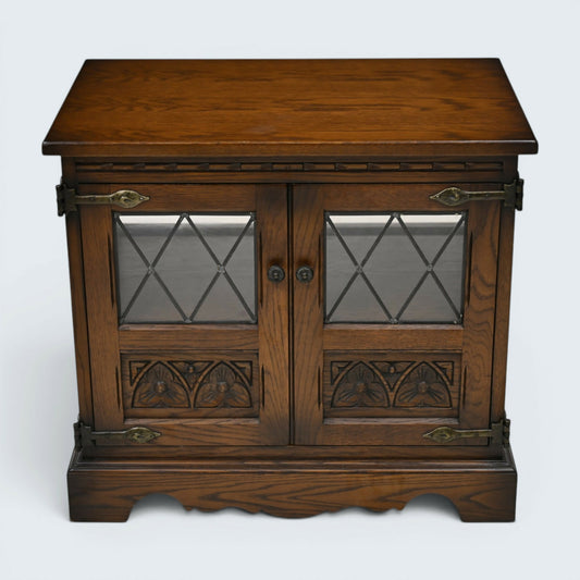 Old Charm TV Stand DVD/SKY Cabinet Light Oak Made In England Free UK Delivery