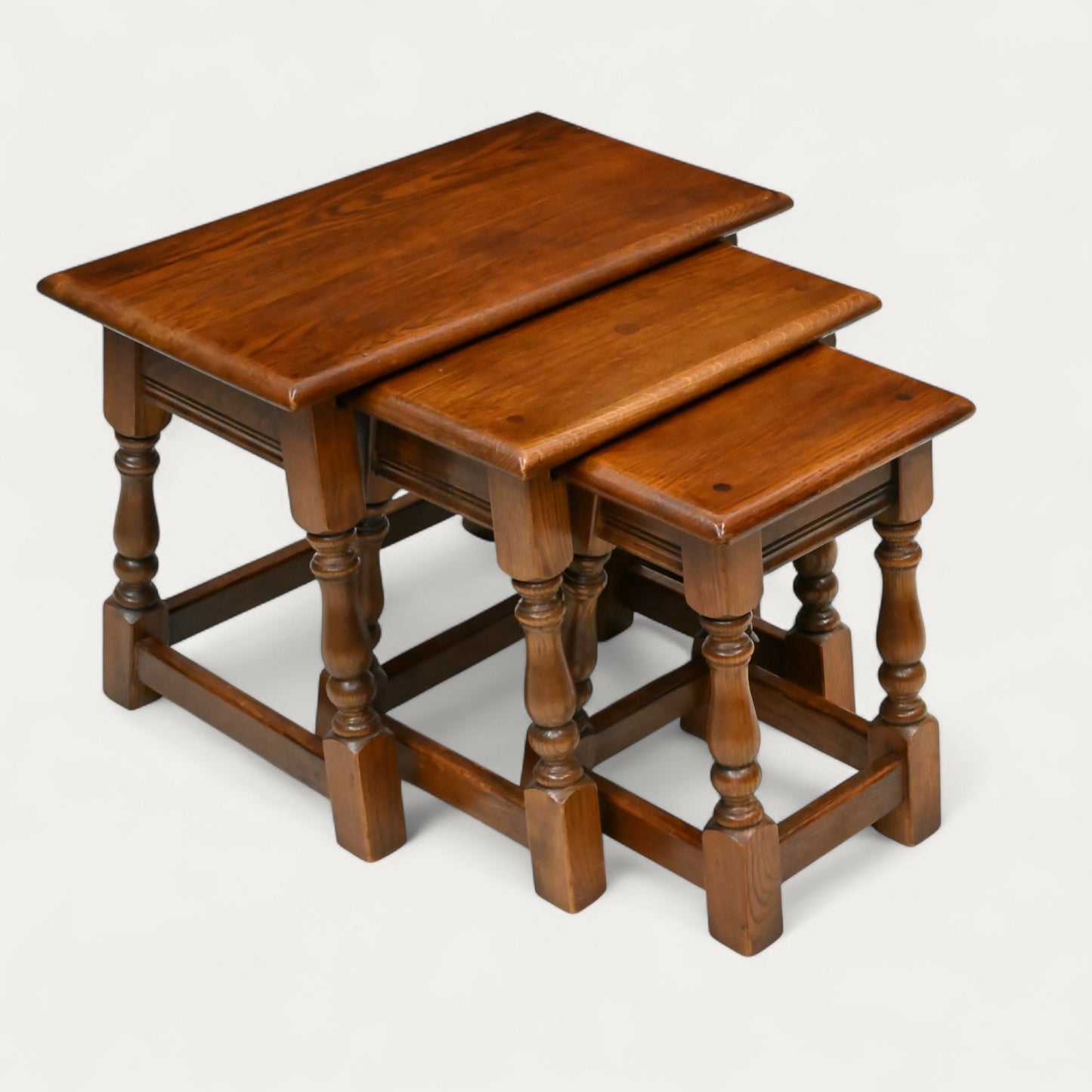 Old Charm Oak Nest of 3 Tables Model 1494 Tudor Brown Finish Free UK Delivery. SBR10606/1906E