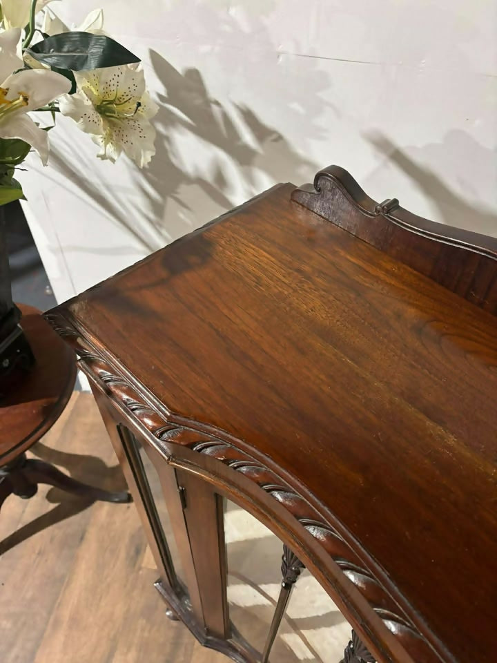 Edwardian Mahogany Serpentine Form Display Cabinet