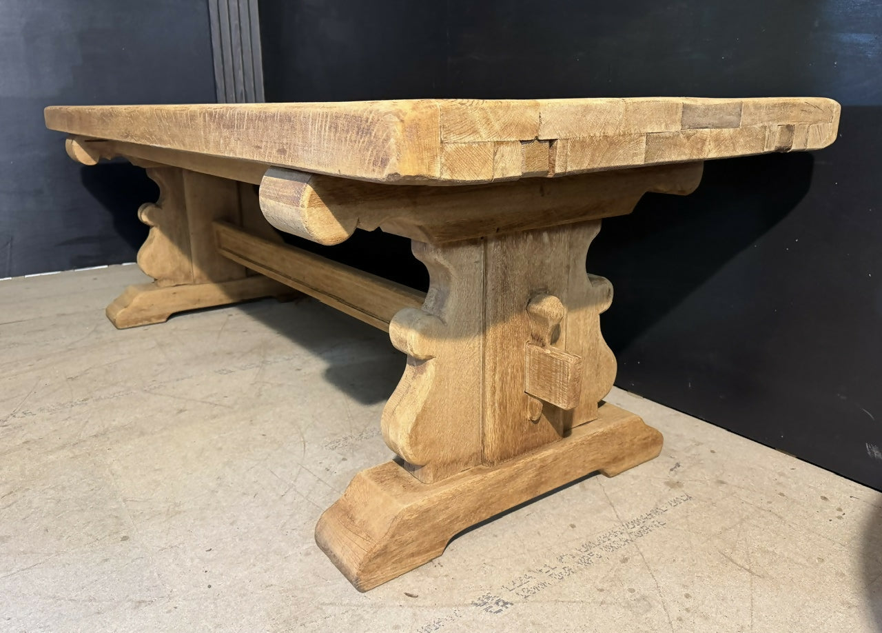 Large Extendable Bleached Oak Farmhouse Dining Table