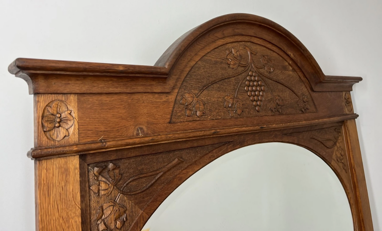Wall Mirror Antique French Style Oak Carved Floral Decorative Frame LOT 3849