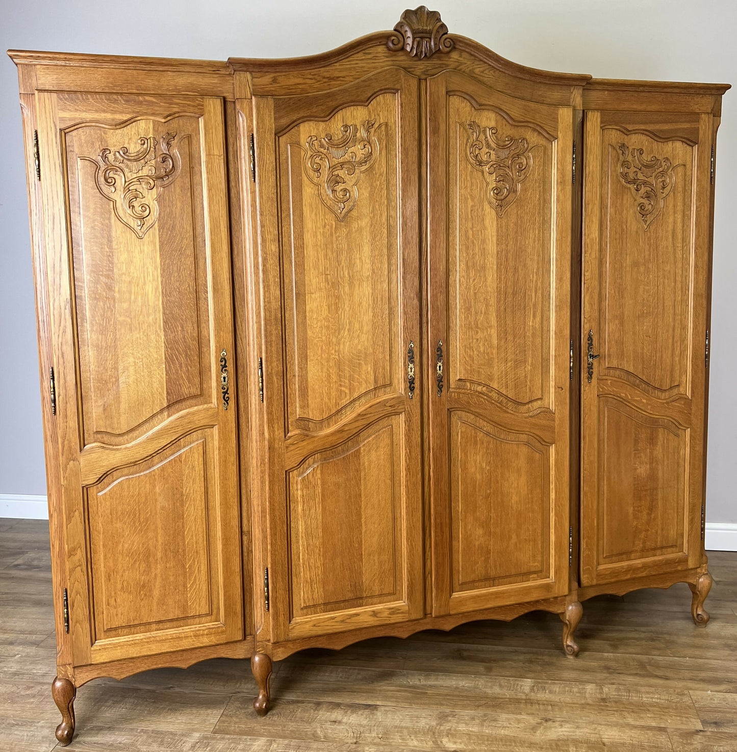Wardrobe Vintage French Louis XVI Style Oak Four Door Carved Armoire LOT 6104