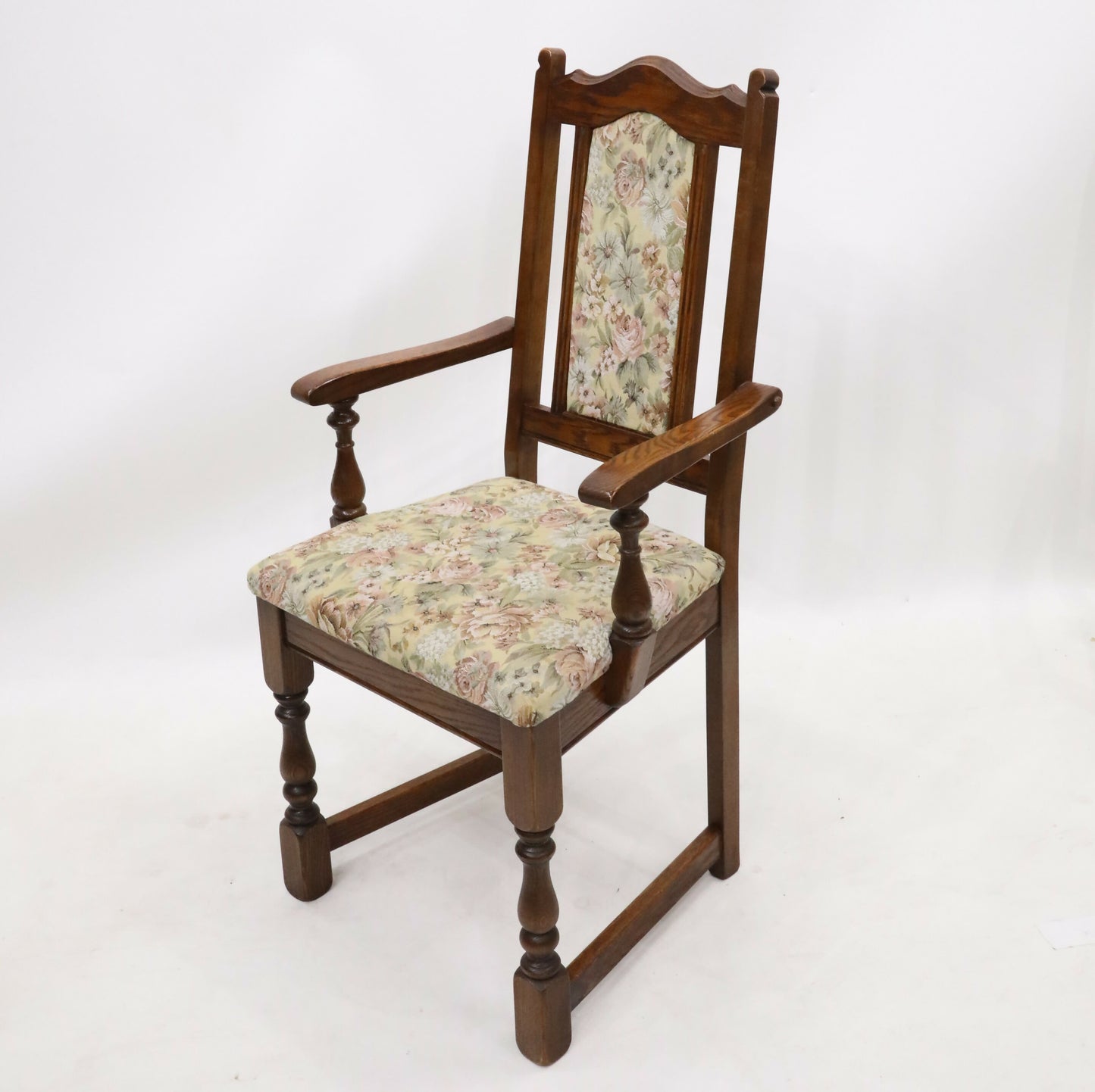 6 Old Charm Dining Chairs Tonwell Rose Upholstery Tudor Brown FREE UK Delivery*. SBR9719/2510D