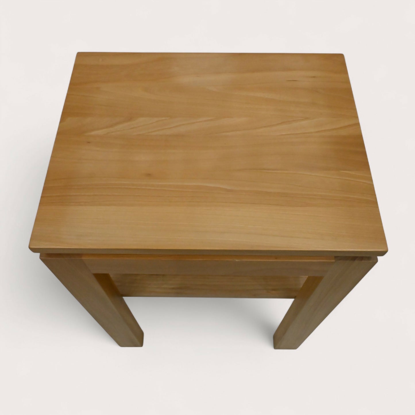 Ercol Latitude Lamp Table Ercol's Blonde Finish Model 0099 FREE UK Delivery*. SBR10786/0108E