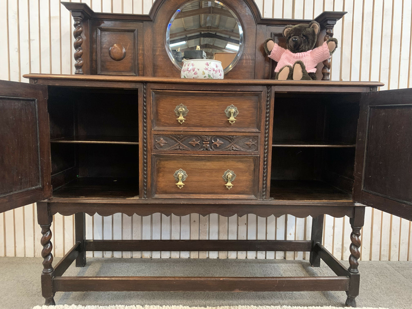 Vintage Jacobean Style MirrorBack Sideboard with 2 door and 3 Drawers .
