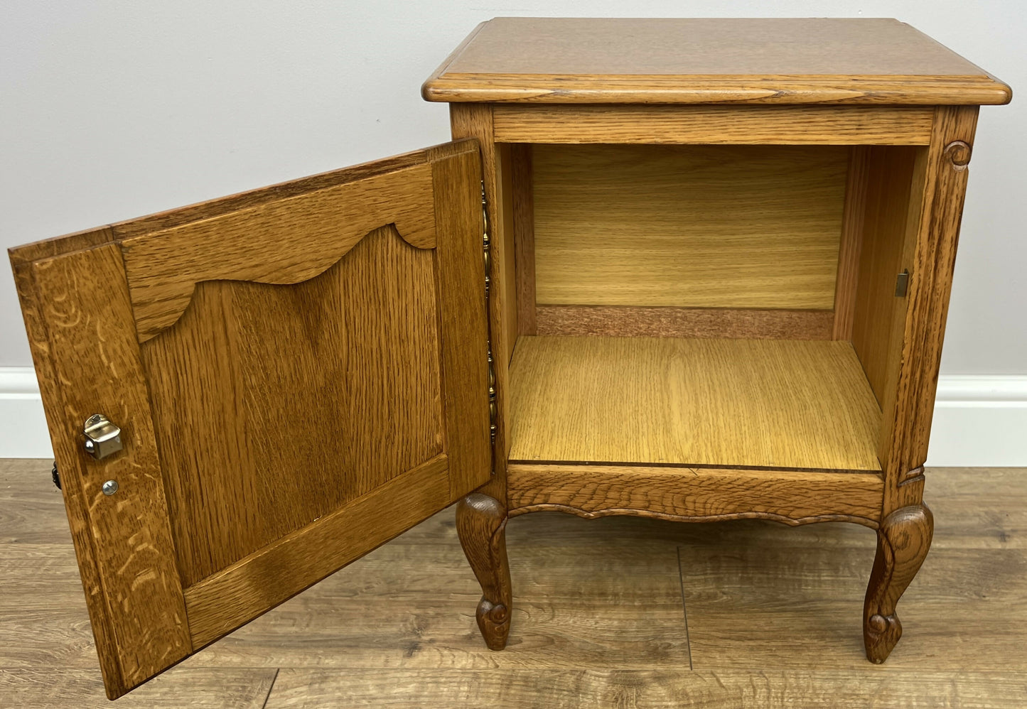 Pair of Bedside Tables Vintage French Louis Oak Nightstands Cabinets LOT 6217