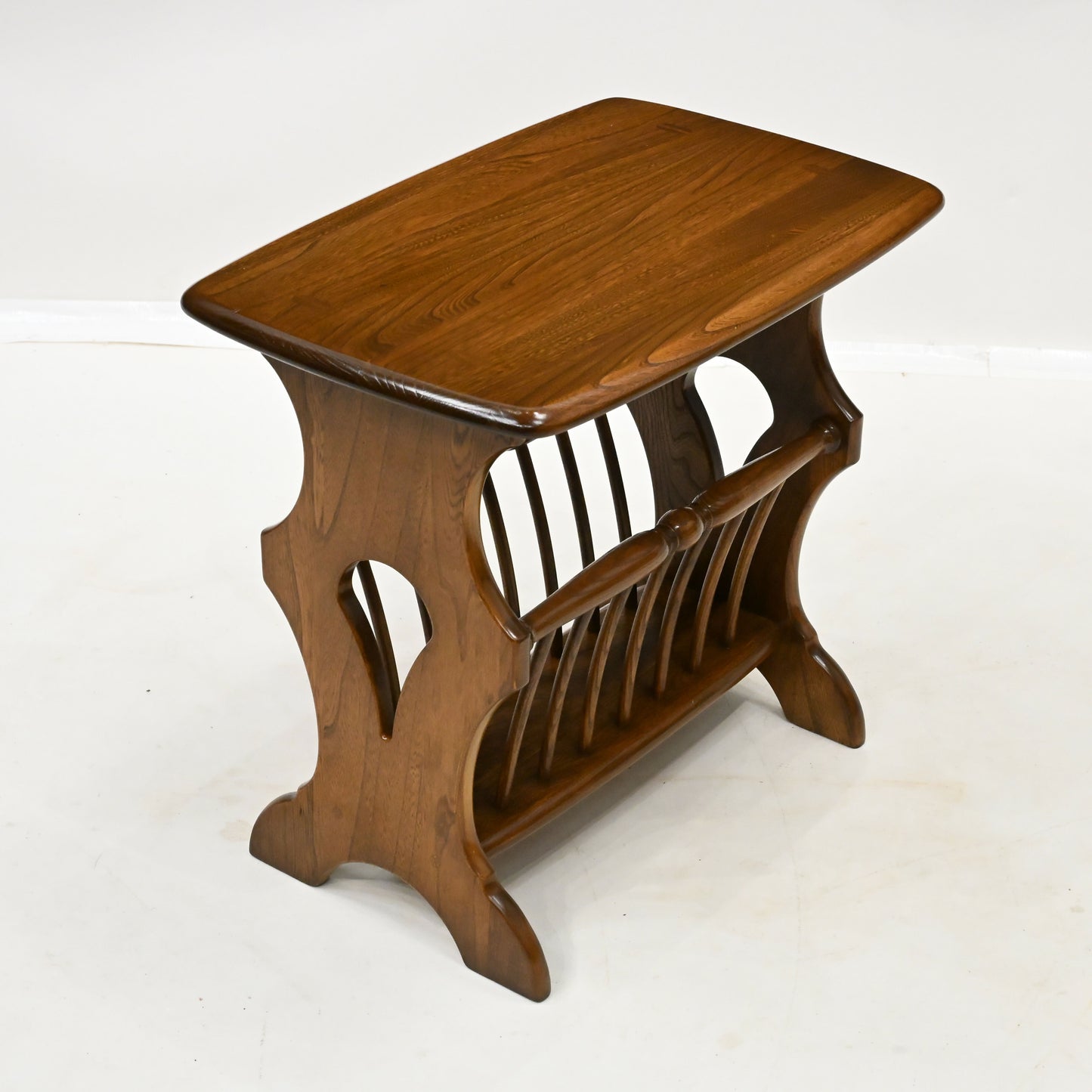 Ercol Magazine Rack With Coffee Table Top Golden Dawn Finish FREE* UK Delivery. SBR10072/1202E