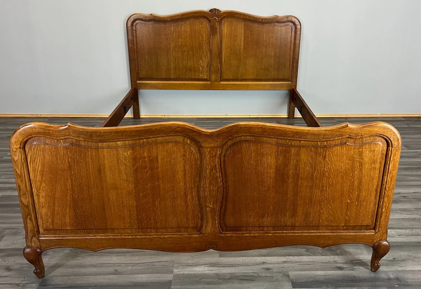 Bed Vintage French Louis XVI Double Bed Frame Oak Carved Headboard LOT 3659