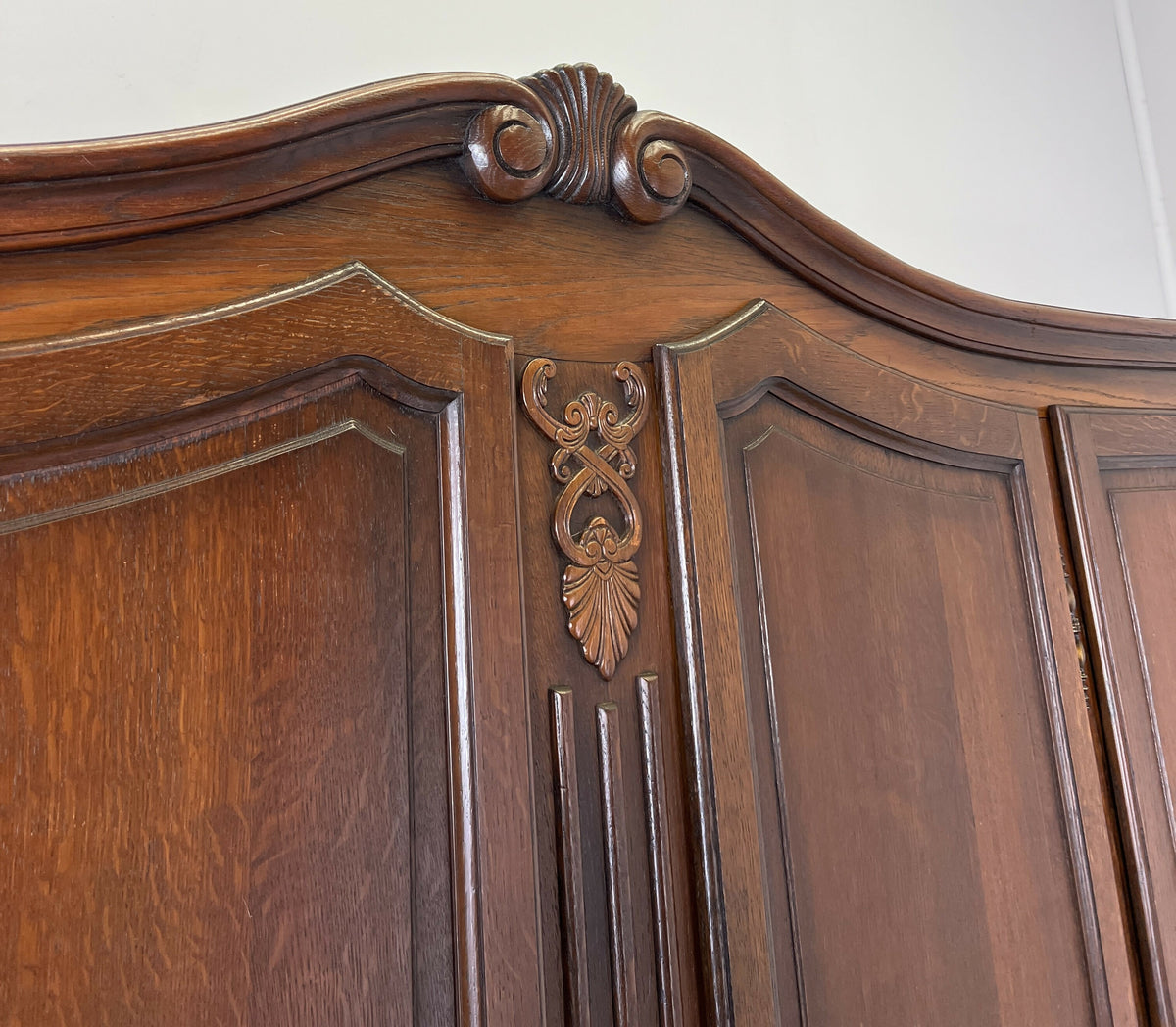 Wardrobe Vintage French Louis XVI Style Oak Four Door Carved Armoire LOT 6502