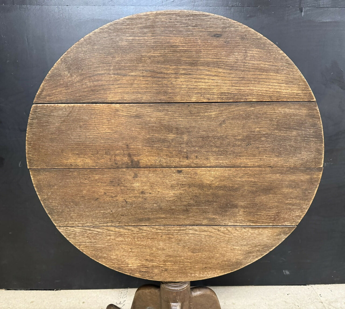 Georgian Oak Tilt Top Table