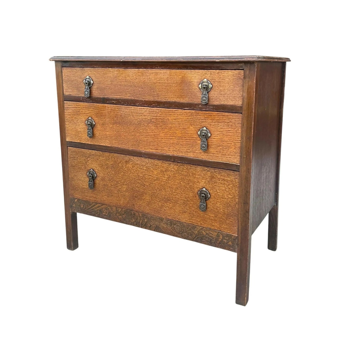 Vintage 1930’s period Oak chest of drawers.