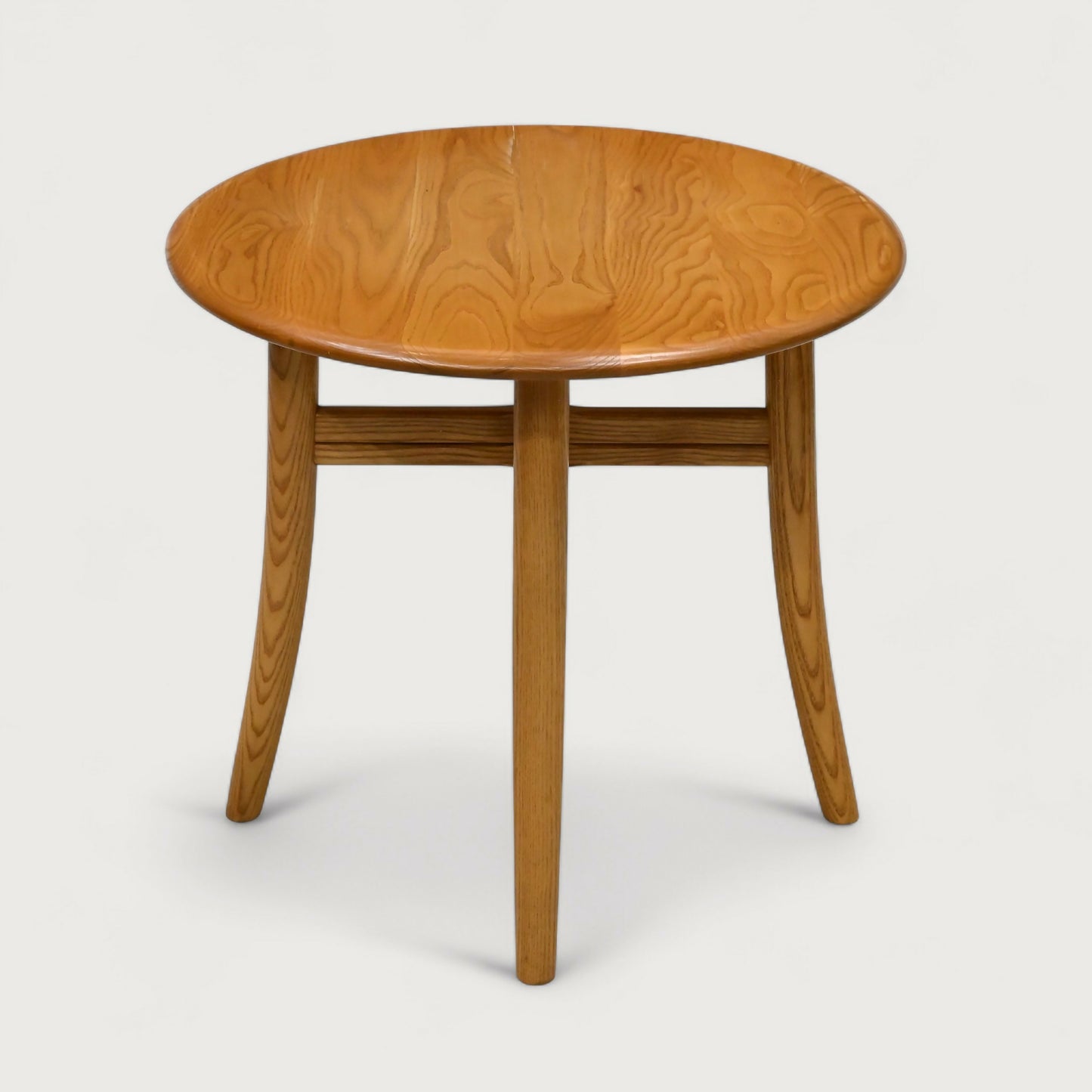 Ercol Round Side Table Light Finish Mid Century Modern Elm Light FREE Delivery*. SBR10877/2908E