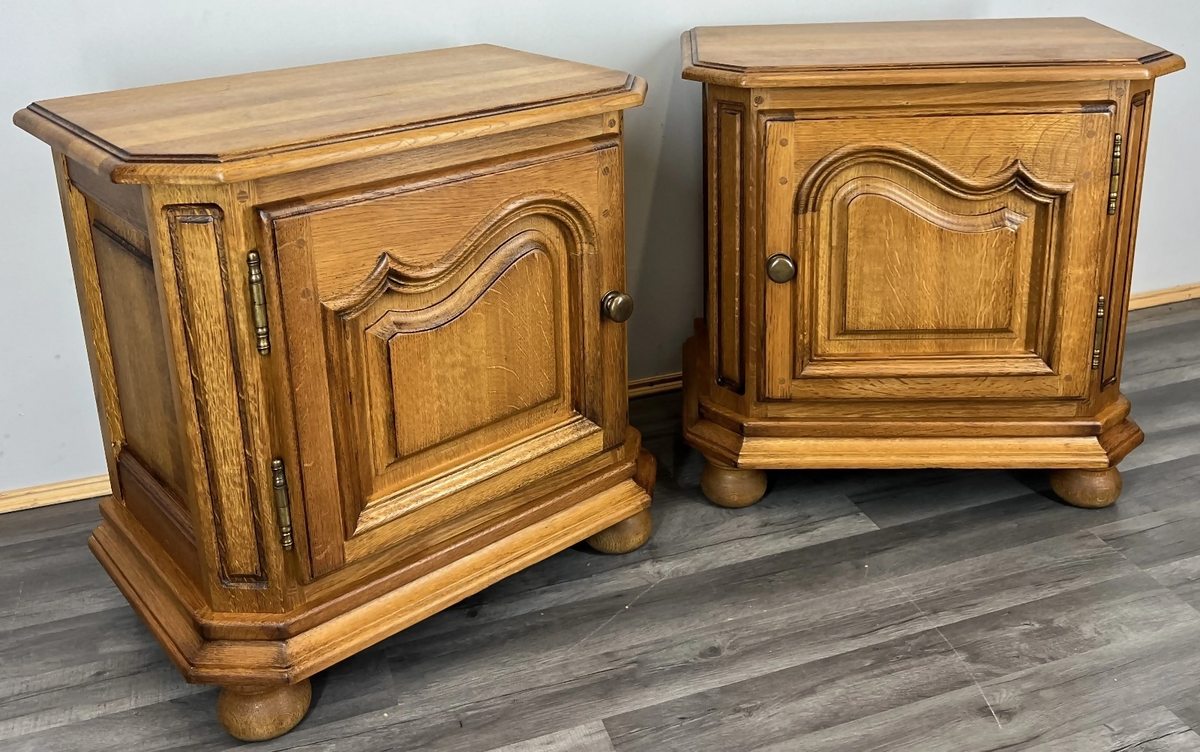 Pair of Bedside Tables Vintage French Nightstands Carved Oak Cabinets LOT 24289