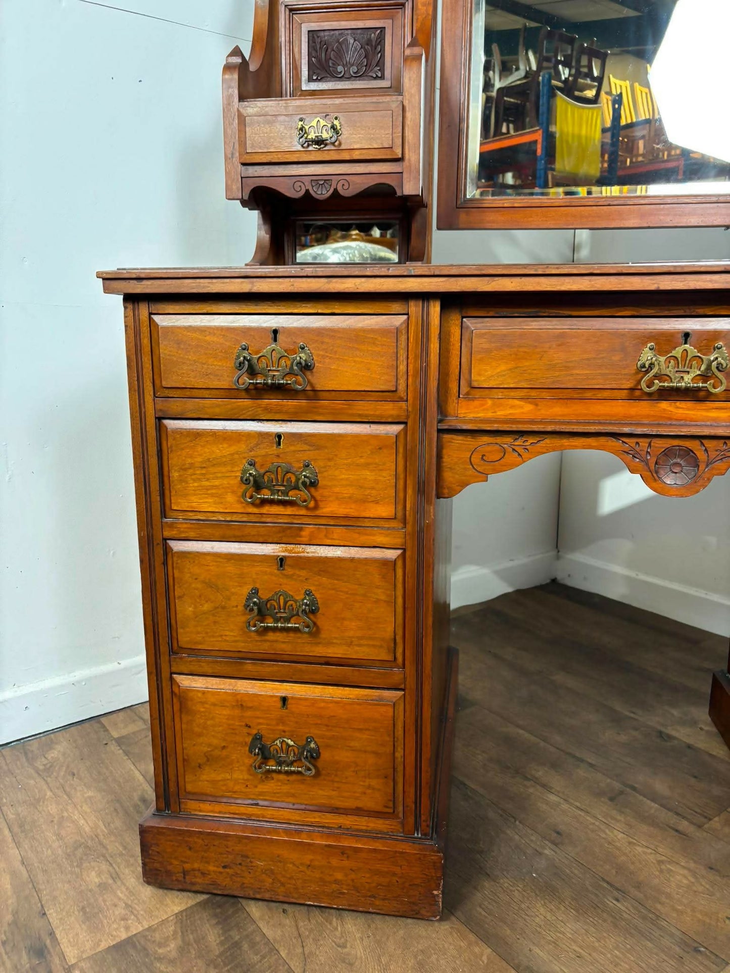 Edwardian Mahogany Twin Pedestal Dressing Table