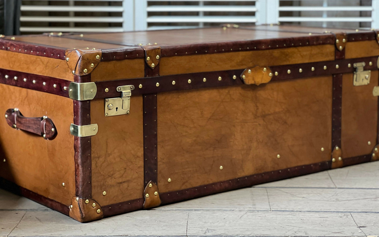 Luxury Handmade Tan Leather Coffee Table Trunk bespoke order for bridle