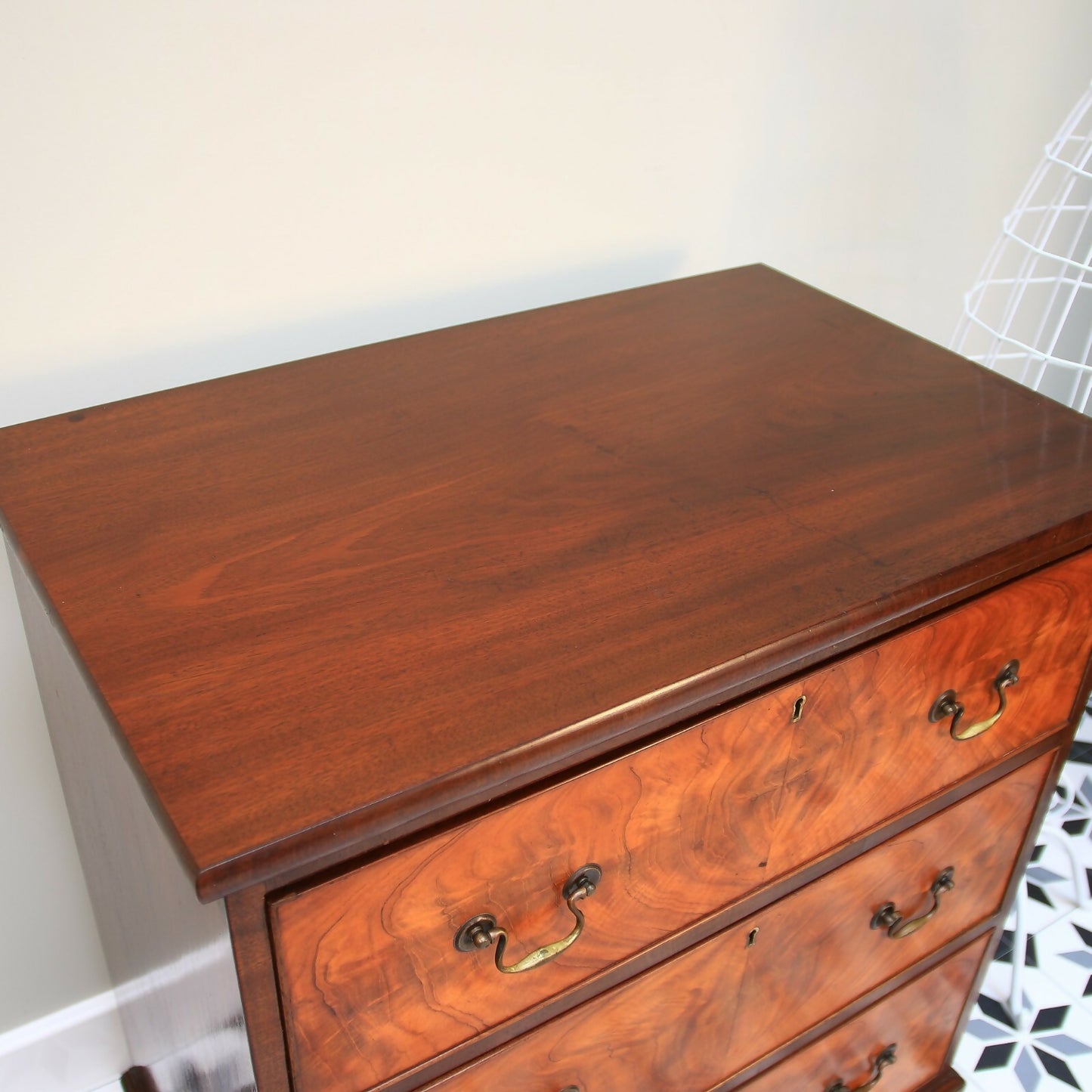 Antique Chest of Drawers Georgian Style Mahogany with Three Graduated Drawers