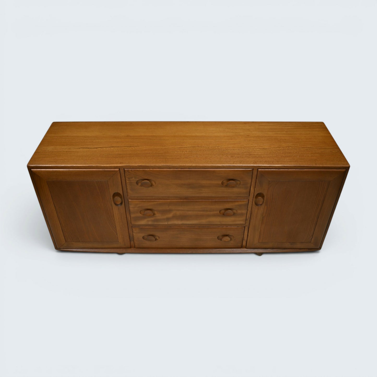 Ercol Windsor Sideboard Model Number 455 Natural Light Finish FREE UK Delivery*