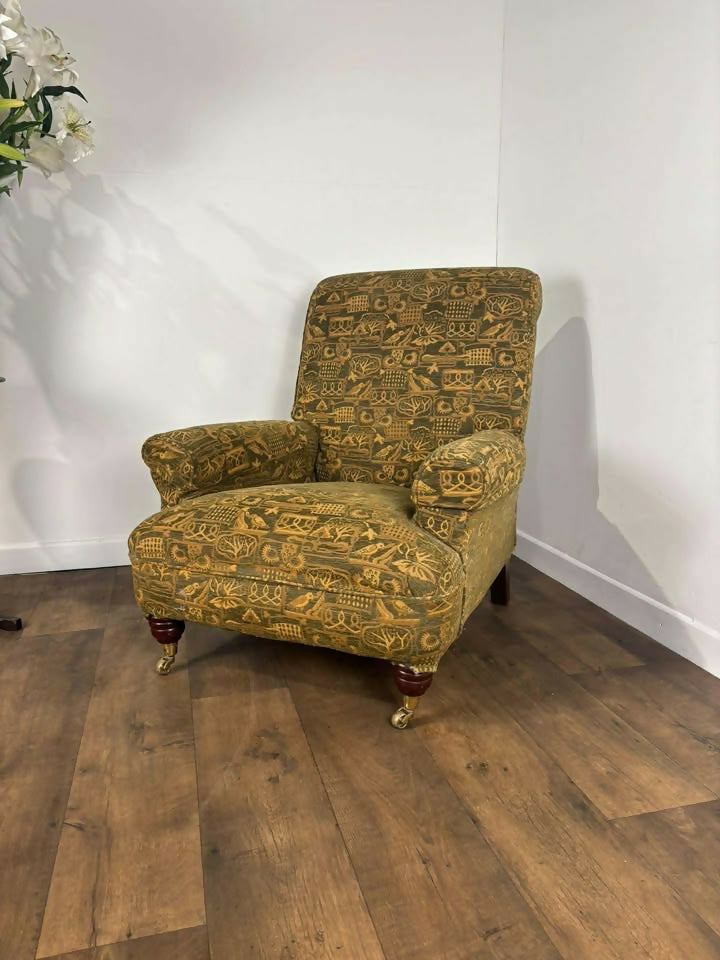 Antique Style Green armchair