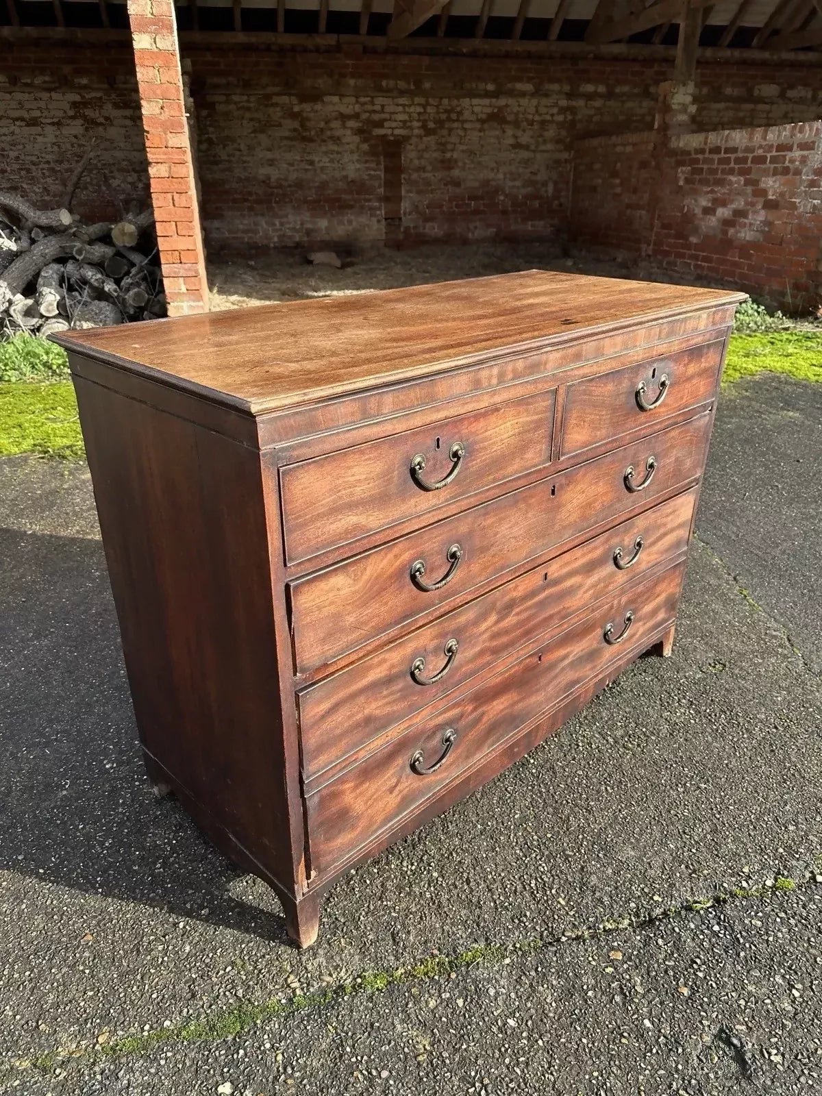 Vintage Georgian Mahogany Chest Of Drawers Complete With Large Linen Drawer