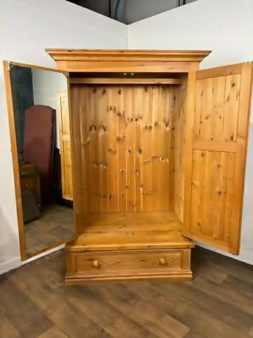 Modern Pine Double Wardrobe