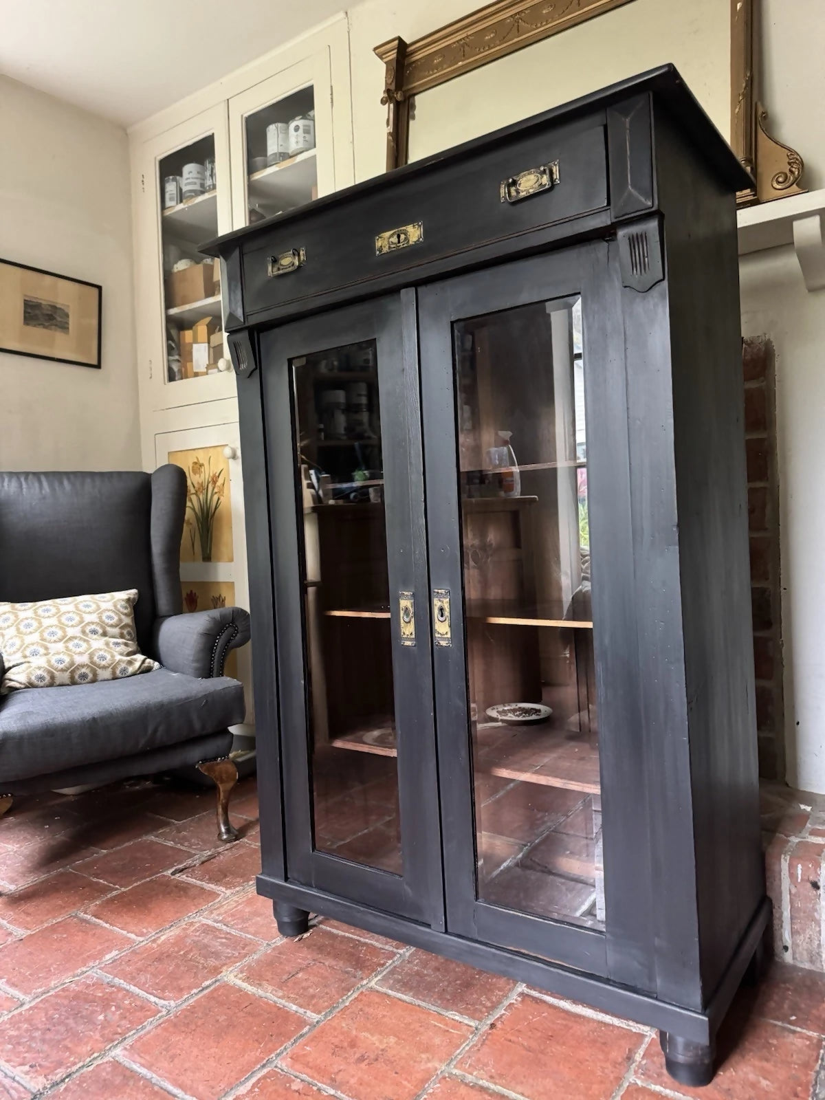 Antique Early 1900’s Mahogany Black Painted Display China Glazed Drinks Cabinet