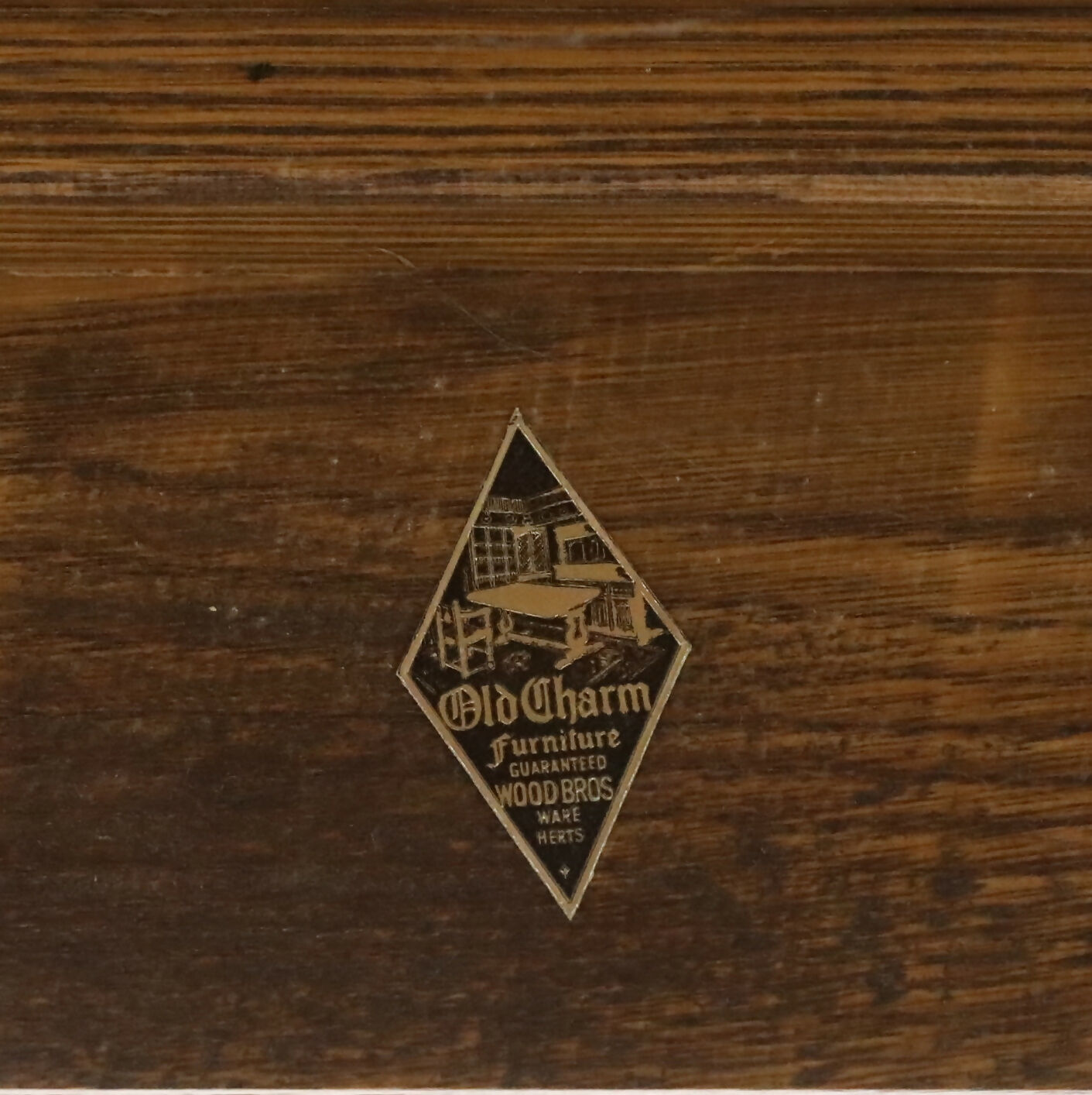 Old Charm Large Coffee Table in Light Oak Model 2683 Tudor FREE UK Delivery. SBR9272/2406D