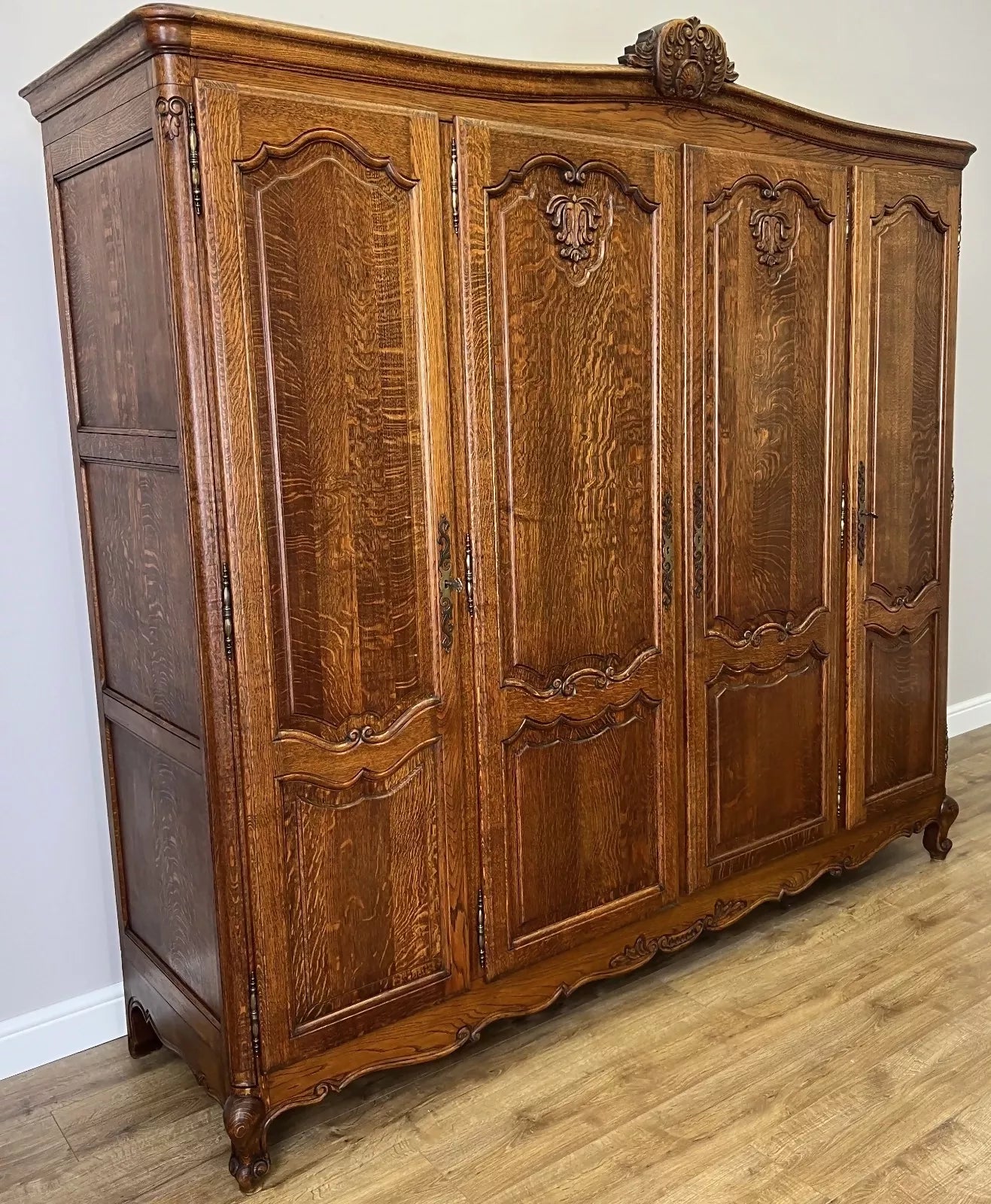 Wardrobe Vintage French Louis XVI Style Oak Four Door Carved Armoire LOT 4827