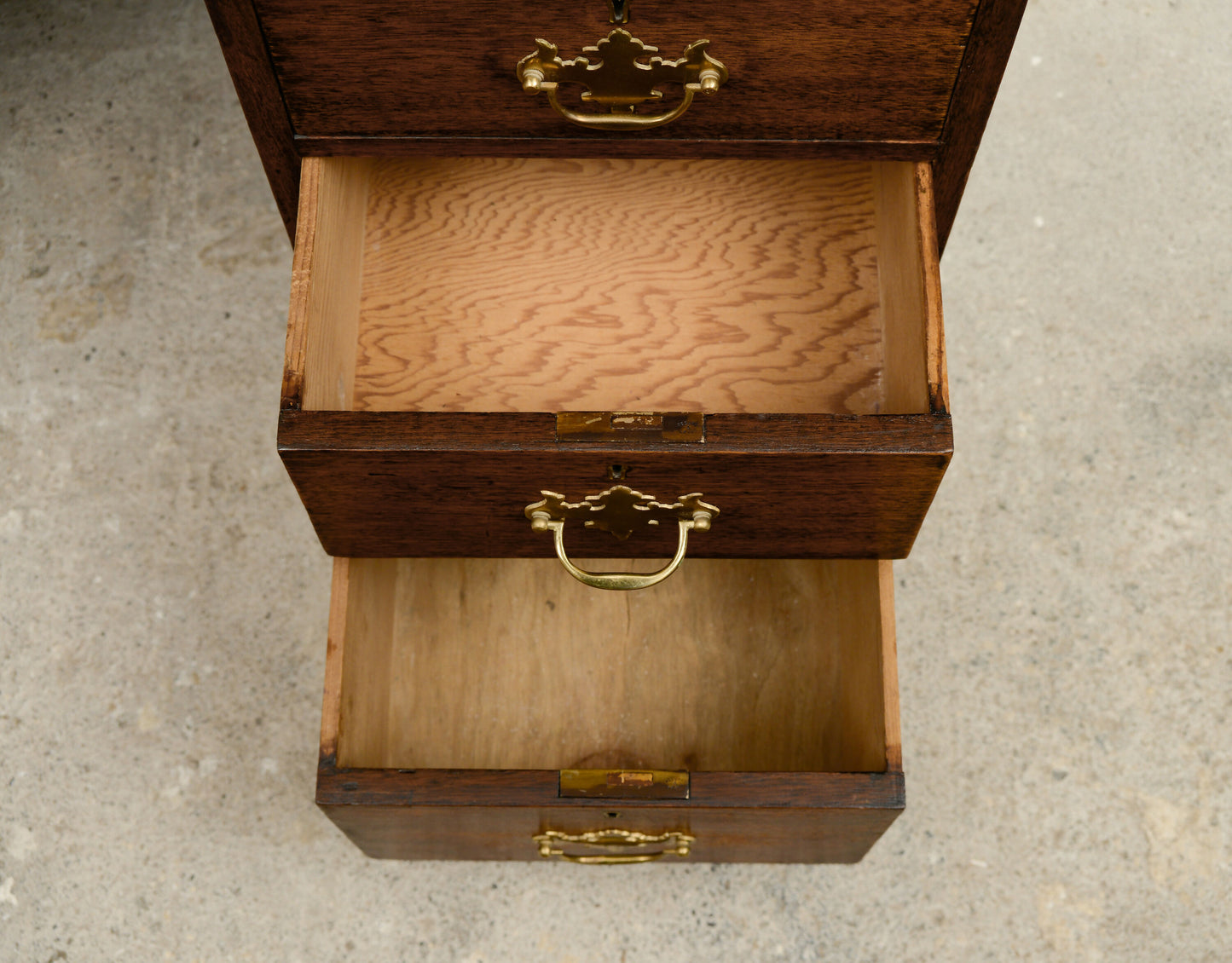 Victorian Oak Pedestal Desk with Full Width Drawer & Green Top
