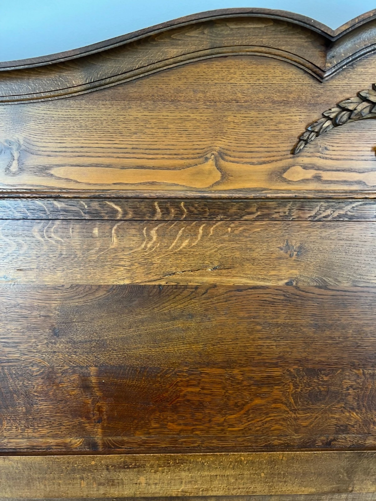 Bed Antique French Style Double Bed Wood Frame Carved Headboard LOT 3239
