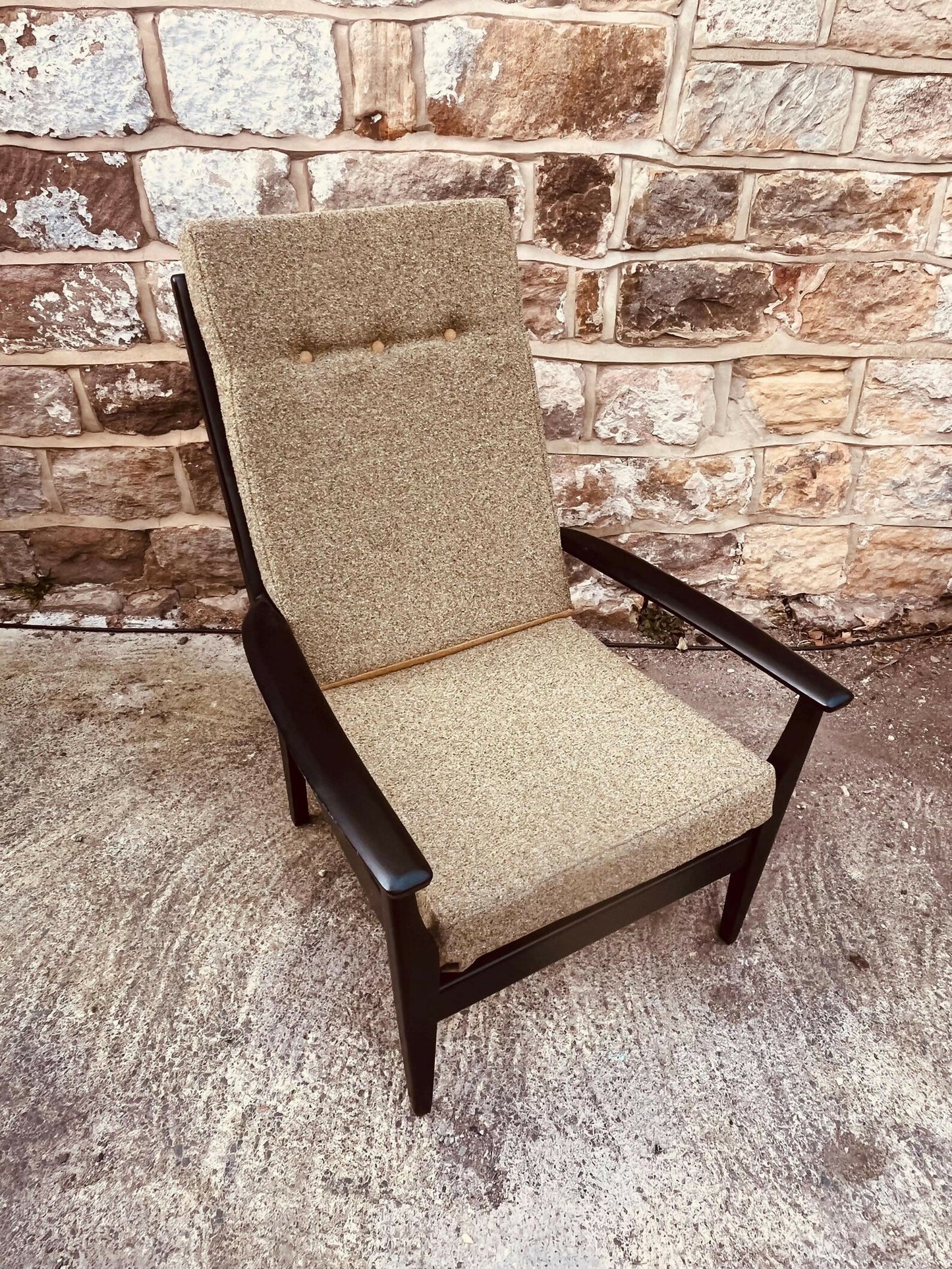 Retro Mid Century Chair | Textured Tweed Seat | Black Frame Armchair | Scandinavian Style Statement Chair