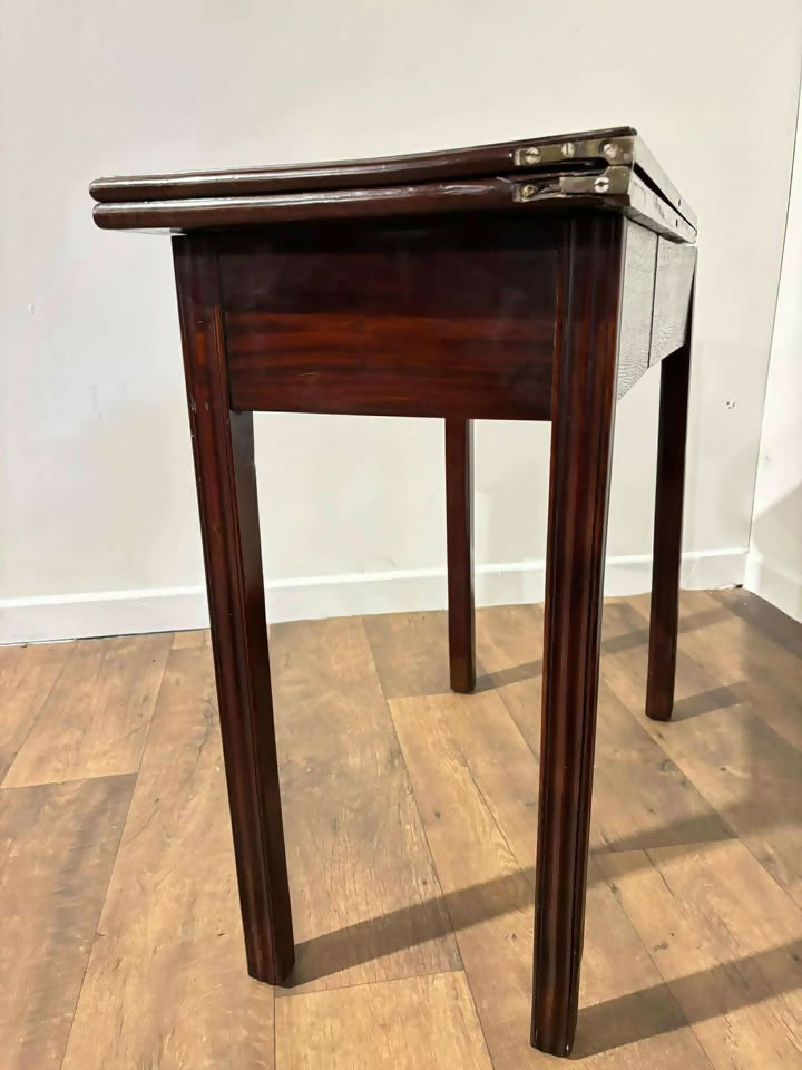 Edwardian Mahogany Tea Table