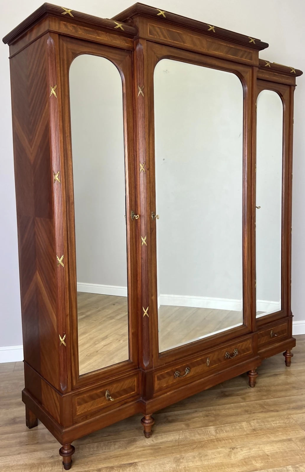 Wardrobe Antique French Style Three Door Inlaid Burr Mirrored Armoire LOT 6163