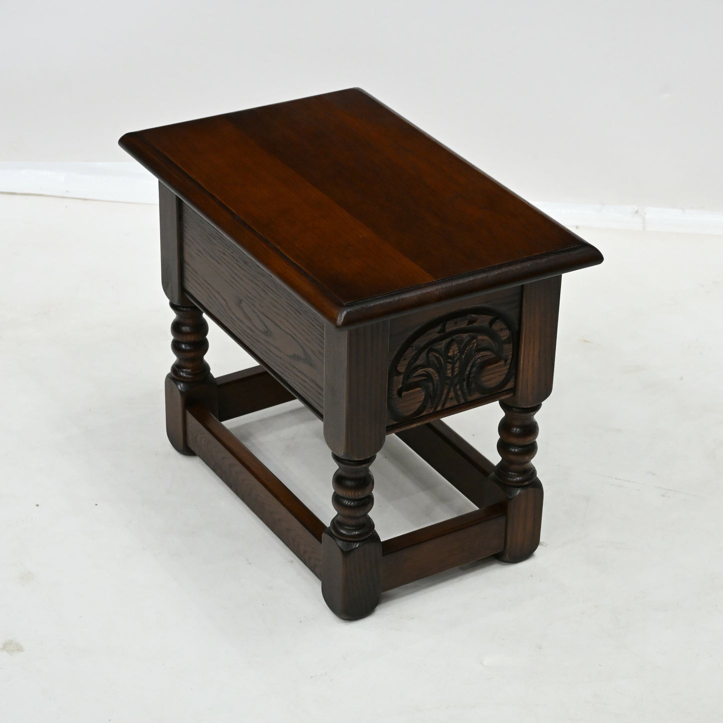 Old Charm Oak Slipper Box Footstool Joint Stool Tudor Brown Finish Free Delivery. SBR10303/0704E