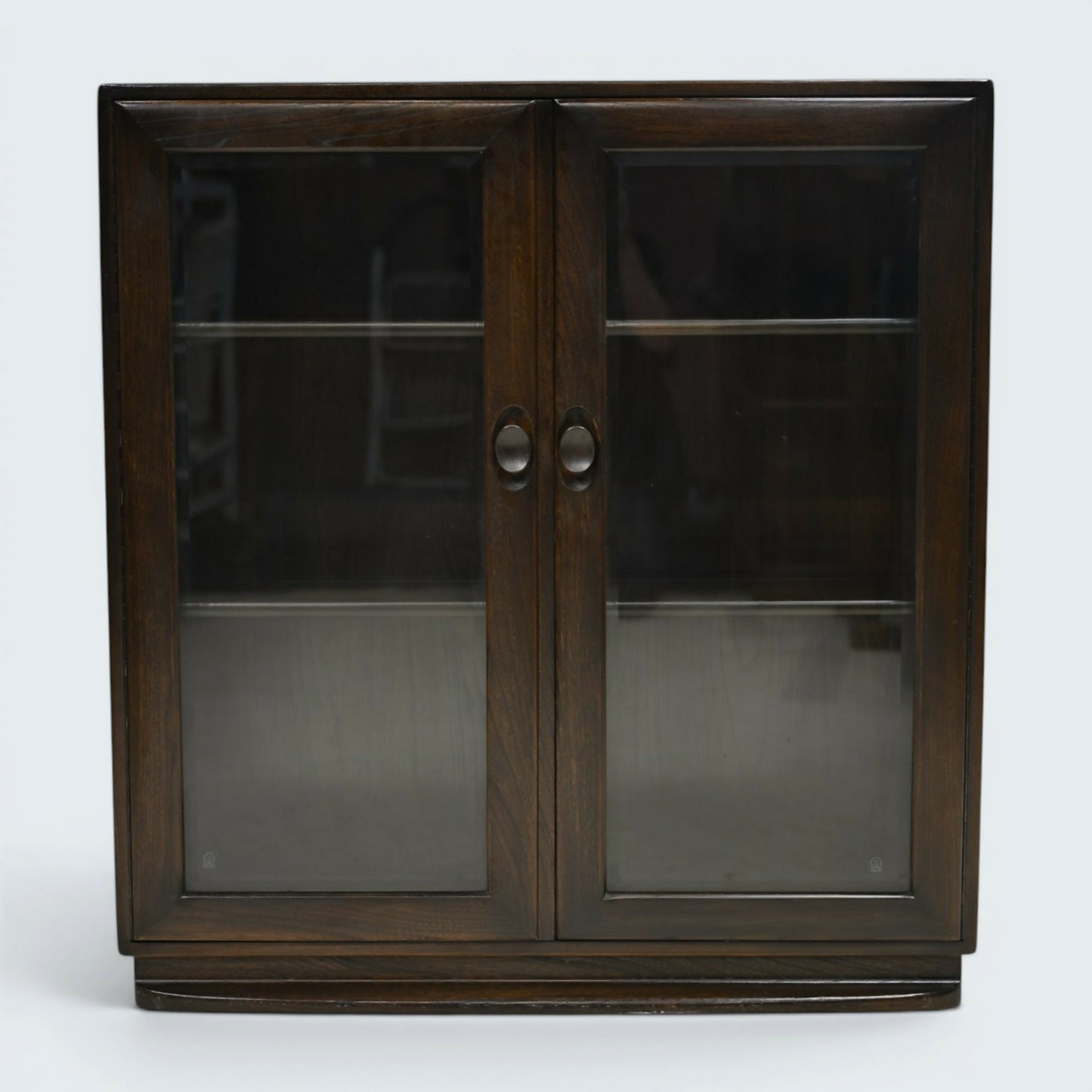 Ercol Wide Medium Bookcase 2 Adjustable Shelves Glazed Doors FREE UK Delivery*