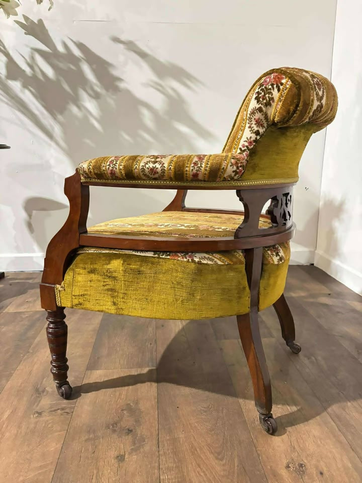 Edwardian Upholstered Walnut Tub Chair