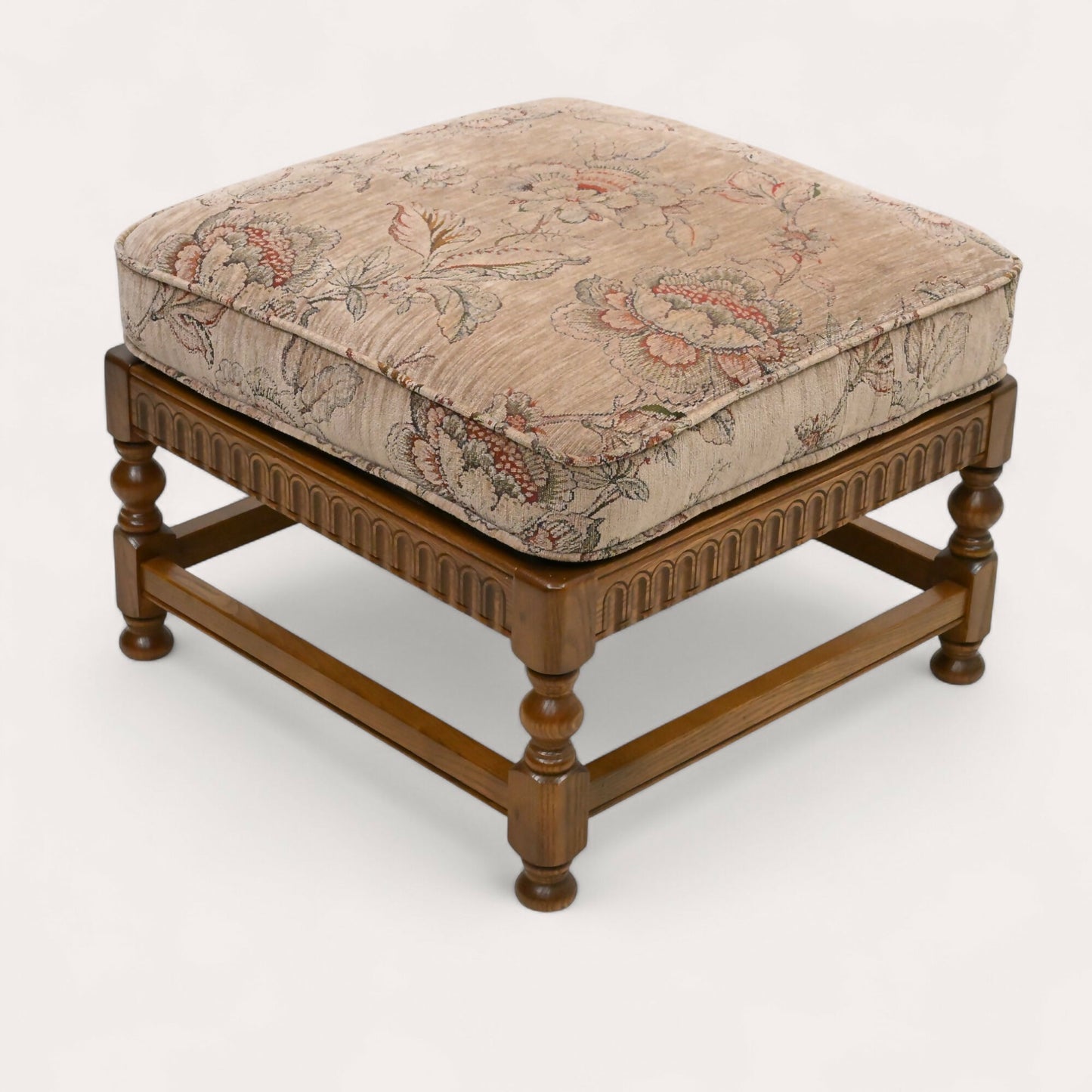 Ercol Extension Footstool Ercol's Golden Dawn Finish FREE UK Delivery. SBR10708/1507E