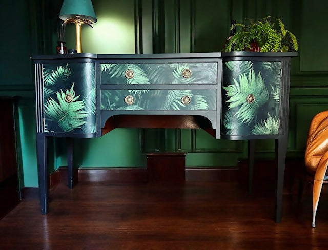 Sideboard - black and green