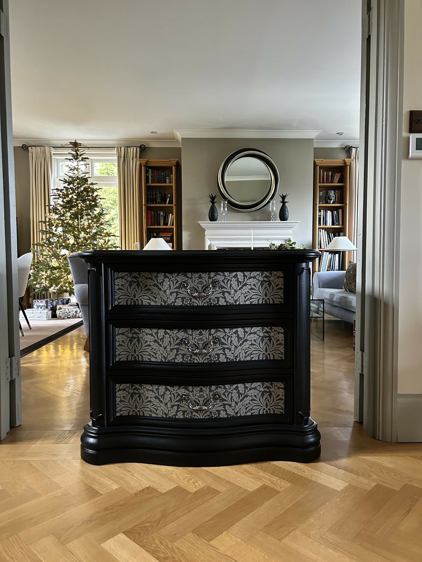 William Morris style chest of drawers. Handpainted, decoupaged.
