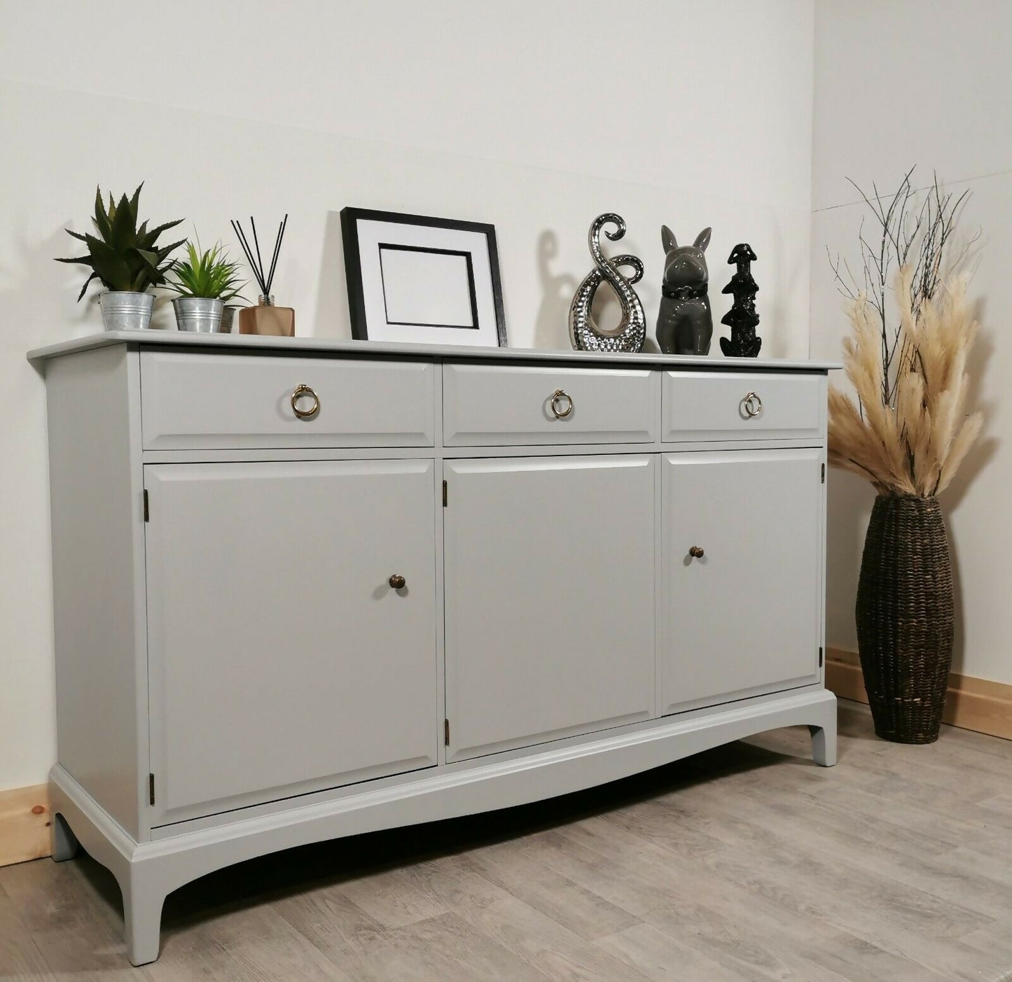 Stag White Vintage Sideboard