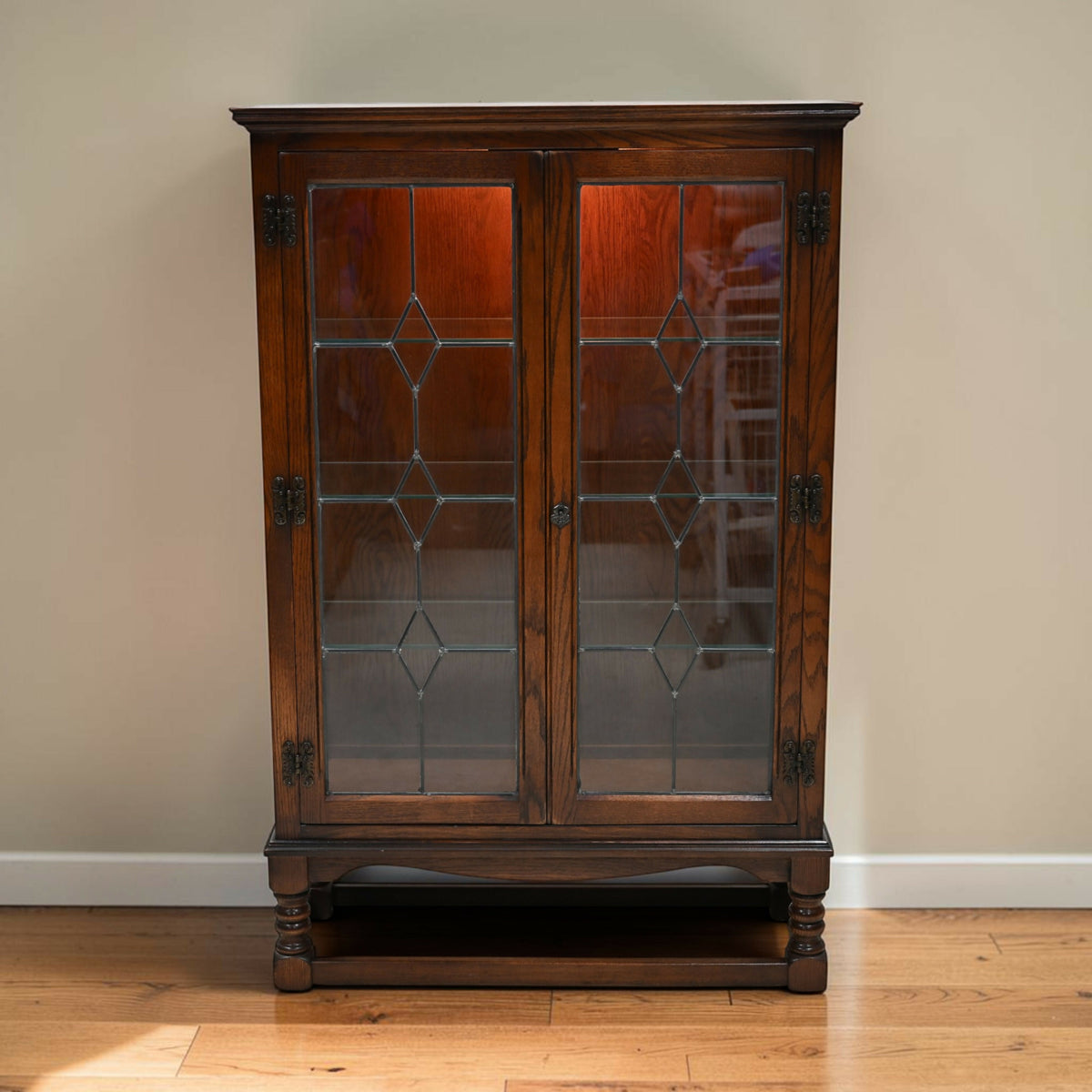Old Charm Display Cabinet 3 Glass Shelves Model 2091 FREE UK Delivery*