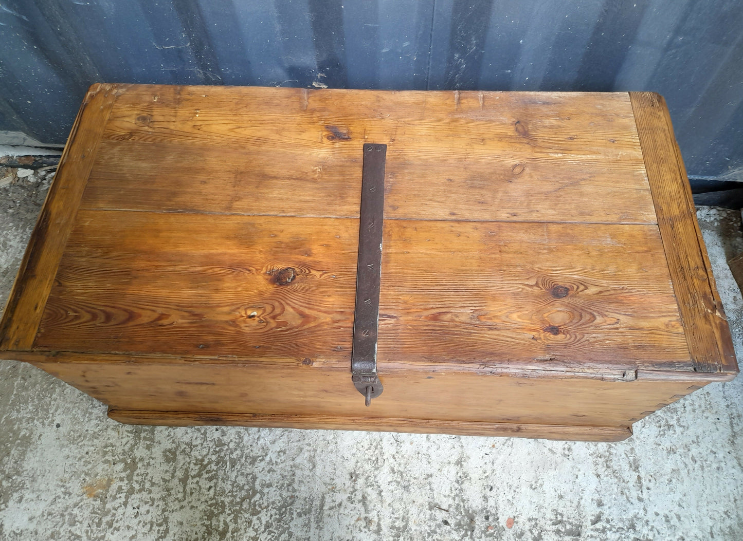 Large Victorian Pine Blanket Box