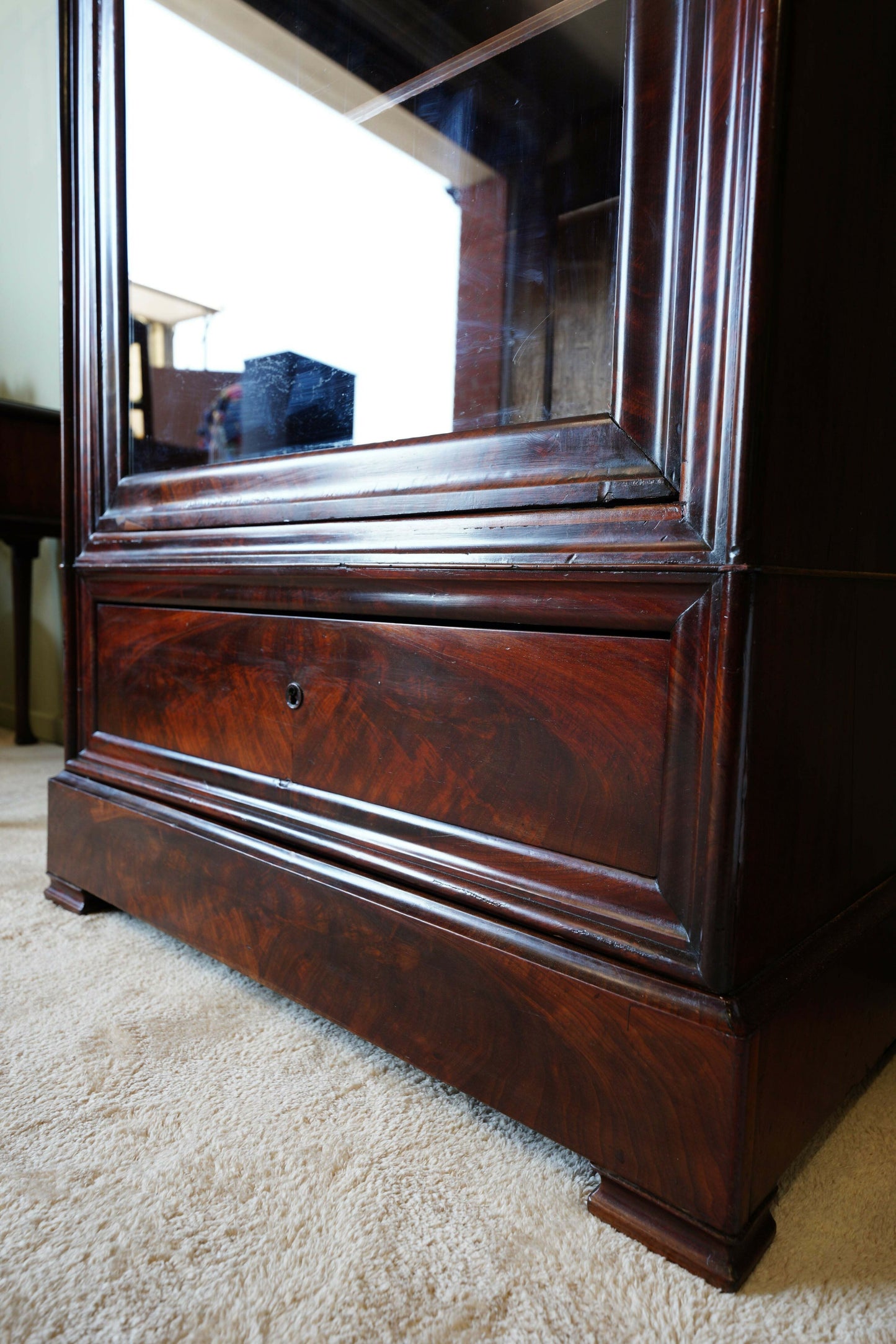 French Louis Philippe Vintage Cabinet In Flame Mahogany – France, C.1840