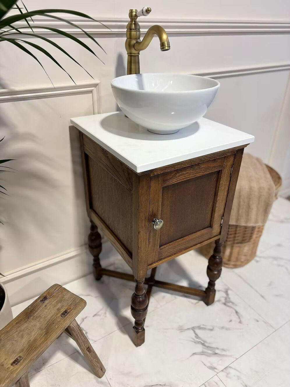 Vintage Wooden Single Tap Vanity Unit