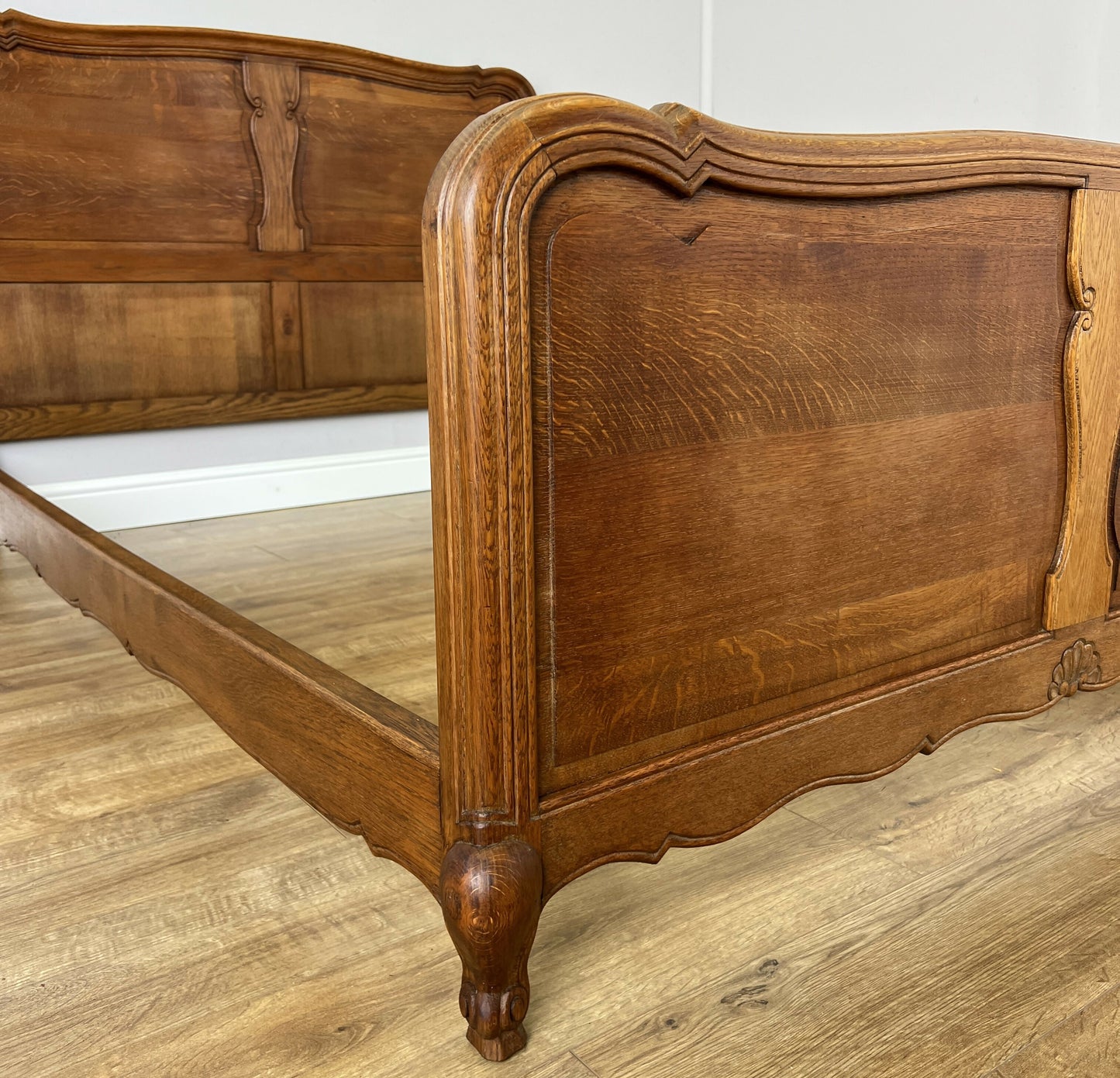Bed Vintage French Louis XVI Oak Double Bed Frame Carved Headboard LOT 6382