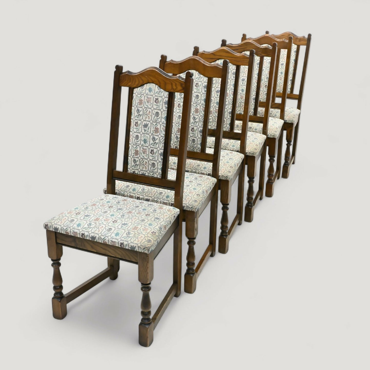 6 Old Charm Oak Dining Chairs Lancaster Light Oak Finish FREE UK Delivery*. SBR10909/0509E